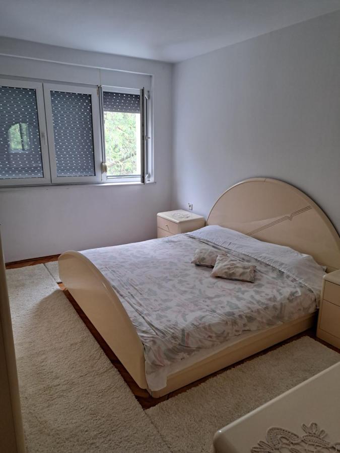 A&a Apartment
